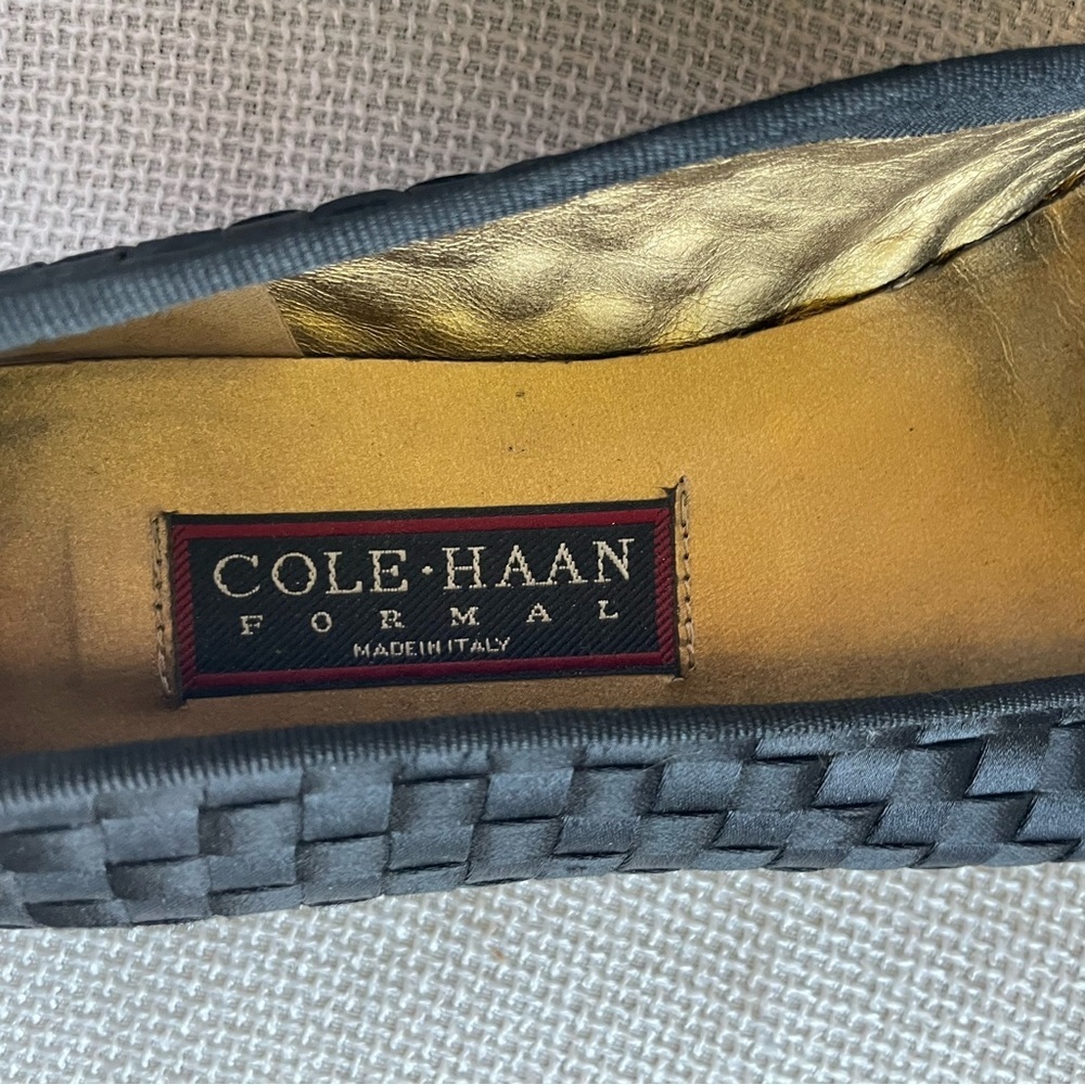 Cole Haan Formal basket weave shoe - Picture 2 of 7